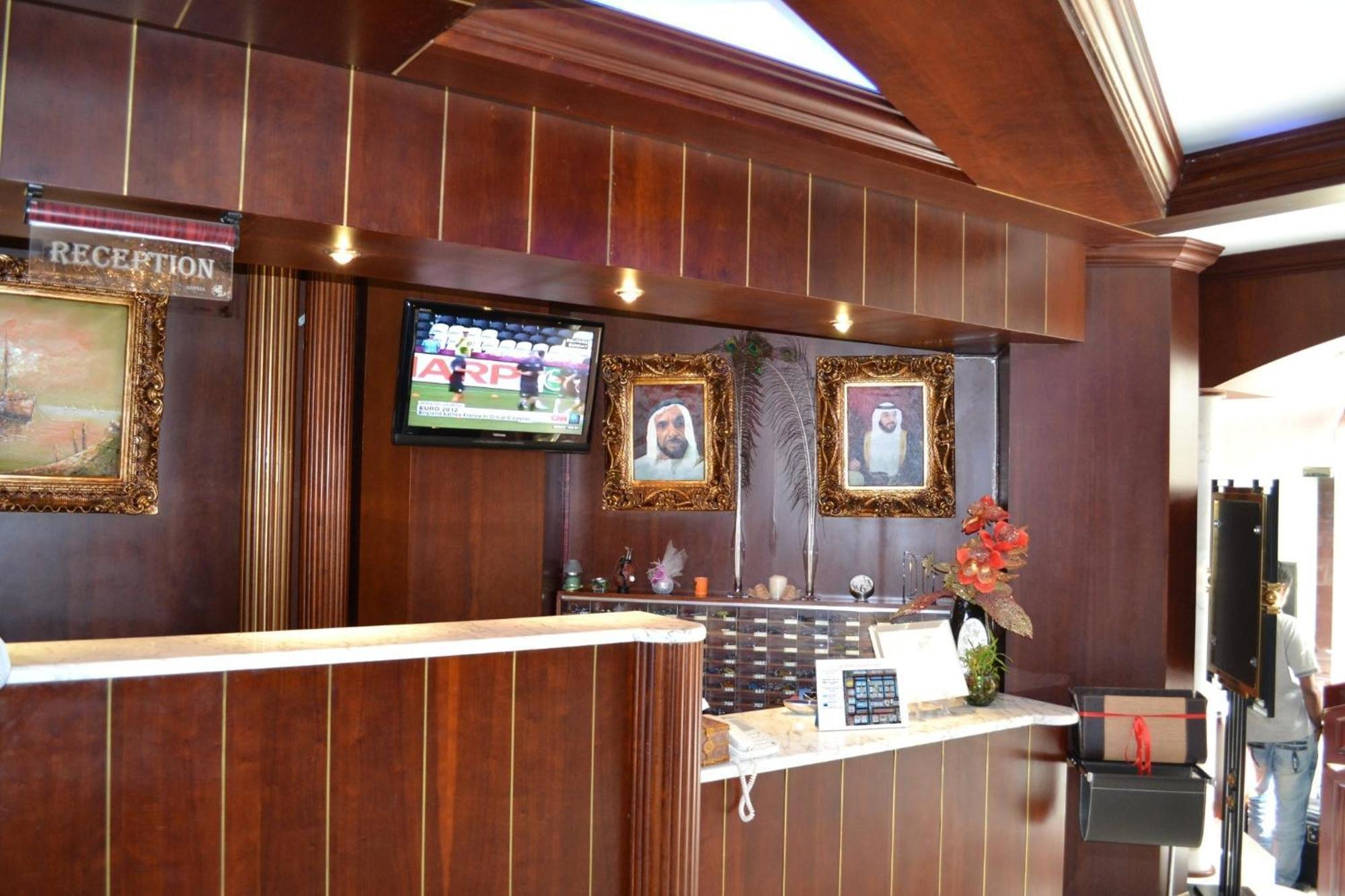 Abu Dhabi Plaza Hotel Apartments Exterior foto