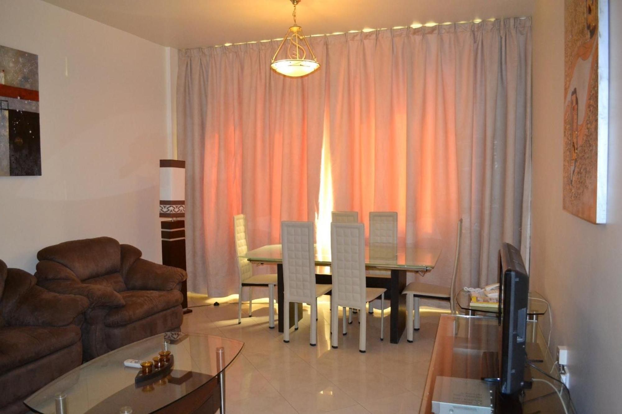 Abu Dhabi Plaza Hotel Apartments Exterior foto