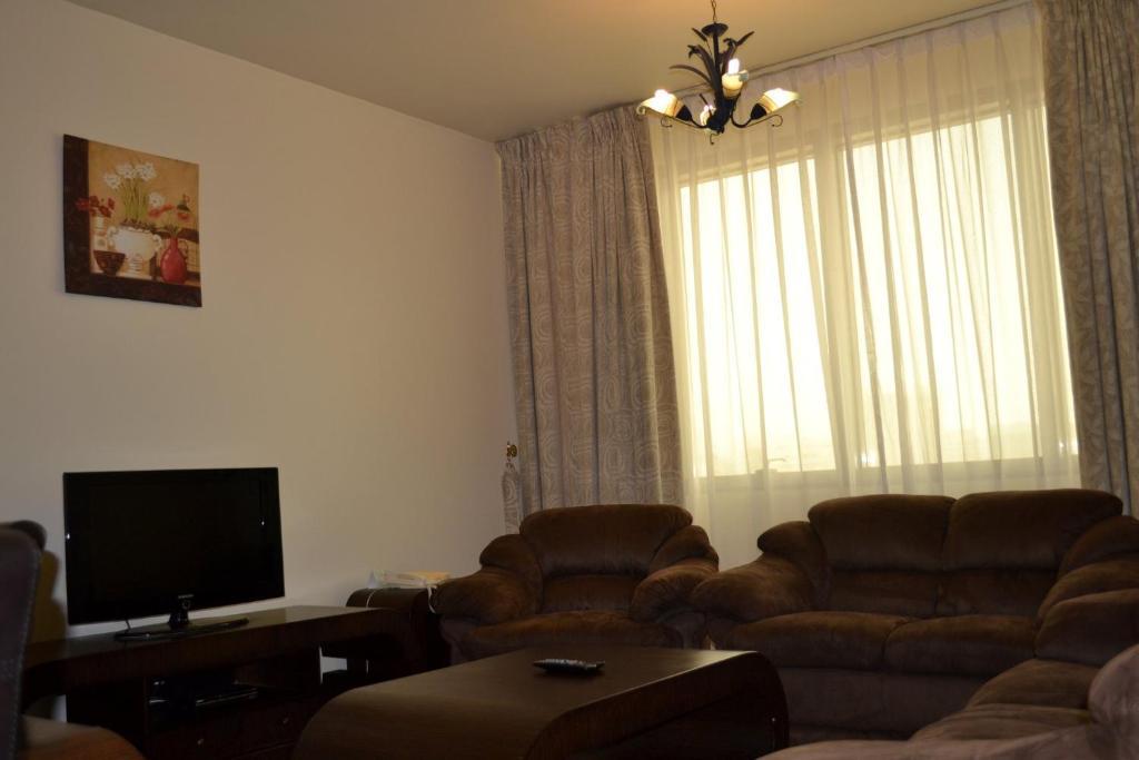 Abu Dhabi Plaza Hotel Apartments Quarto foto